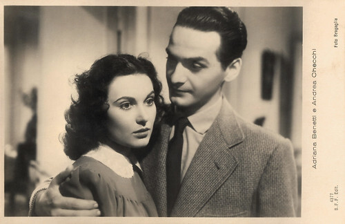Adriana Benetti and Andrea Checchi in Avanti c'è posto (1942)
