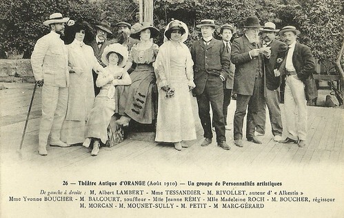 Theatre actors Albert Lambert, Mounet-Sully, Madeleine Roch a.o. (1910)