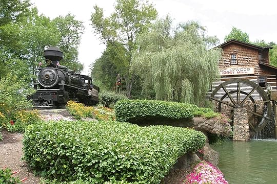 dollywood at christmas - steam train