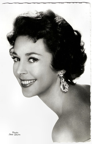 Anne Vernon