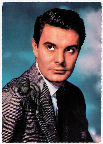 Louis Jourdan in Three Coins in the Fountain (1954)
