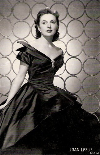 Joan Leslie (1925-2015)