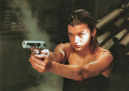 Milla Jovovich in Resident Evil (2002)