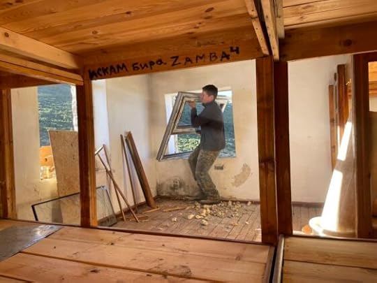 Доброволческа акция на хижа