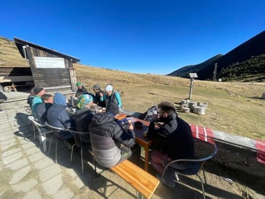 Доброволческа акция на хижа