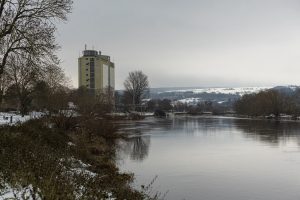 residential block overlooking the Weser