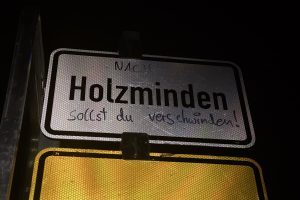 NACH HOLZMINDEN SOLLST DU VERSCHWINDEN