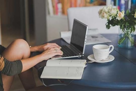 woman writing memoir
