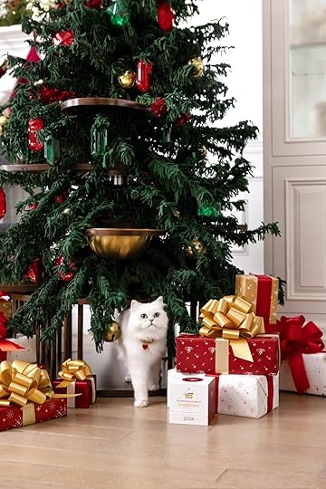 Cat Christmas tree from Fancy Feast FeastiviTREE 2
