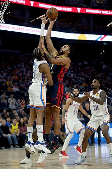 Golden State Warriors’ Kyle Anderson #1 shoots over Oklahoma City...