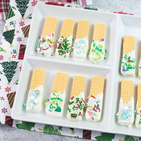 Vanilla Wafer Christmas cookies on a serving tray.