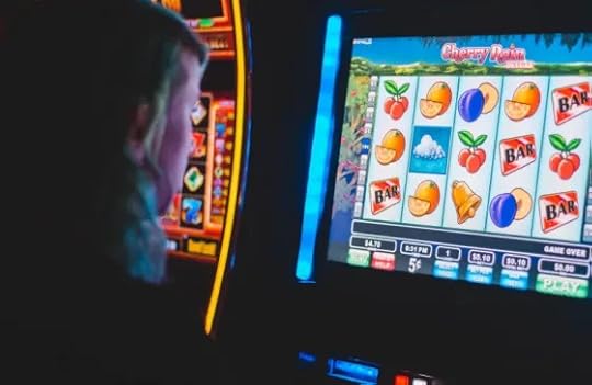 Perché i Libri Sono Diventati Protagonisti nei Giochi da Casinò Online