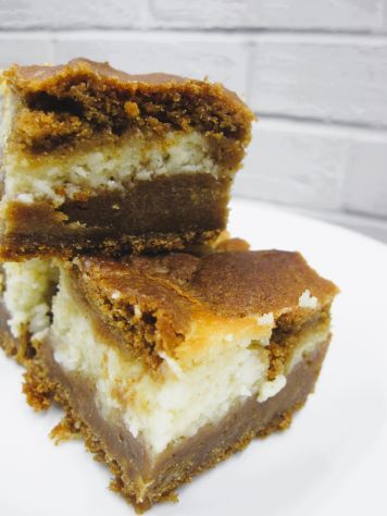 Bready or Not: Gingerbread Cookie Cheesecake Bars