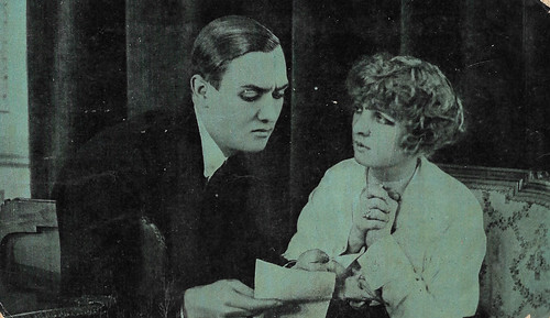 Têtes de femmes, femmes de tête (1916)
