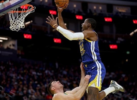 Golden State Warriors' Jonathan Kuminga #00 shoots over Indiana Pacers' T.J. McConnell #9 in the third quarter of their NBA game at the Chase Center in San Francisco, Calif., on Monday, Dec. 23, 2024. (Jane Tyska/Bay Area News Group)