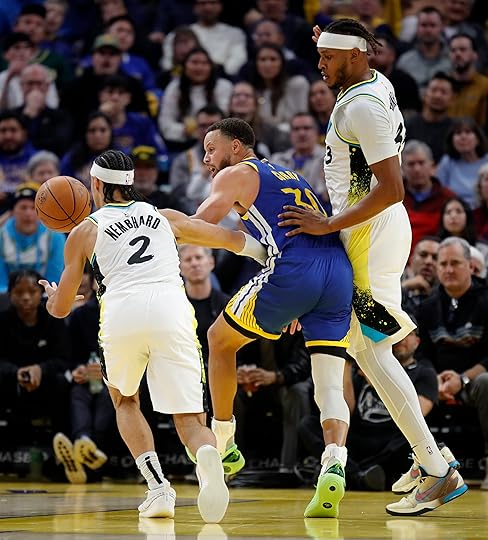 Golden State Warriors’ Stephen Curry #30 loses control of the...