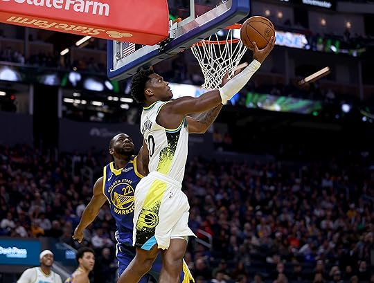Indiana Pacers’ Bennedict Mathurin #00 drives to the basket past...