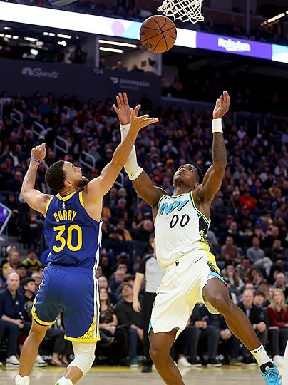 Golden State Warriors’ Stephen Curry #30 battles Indiana Pacers’ Bennedict...