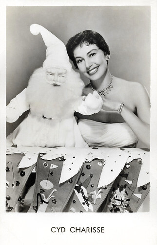 Merry Christmas: Cyd Charisse