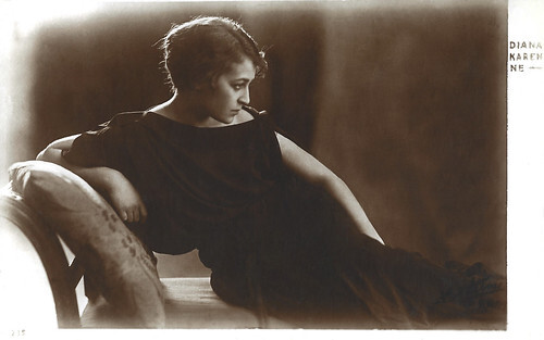 Diana Karenne