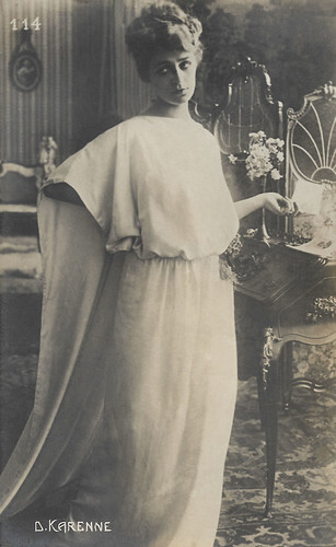 Diana Karenne