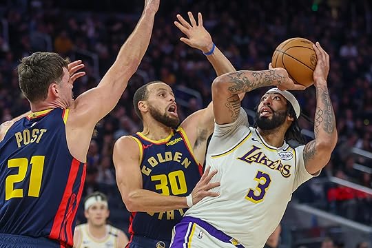 Los Angeles Lakers’ Anthony Davis shoots against Golden State Warriors’...