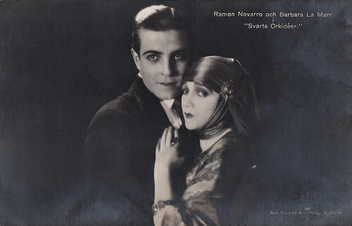 Ramon Novarro and Barbara La Marr in Trifling Women (1922)