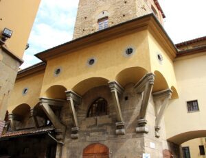 Image again of the corridor wrapping awkwardly around the tower.