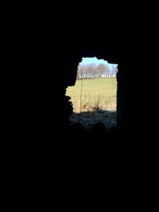 small window, Gight Castle
