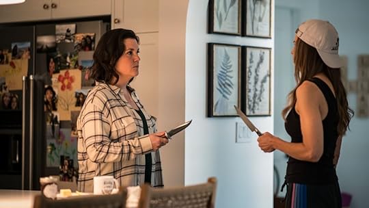 Yellowjackets season three episode 8 recap - shauna and adult melissa holding knives
