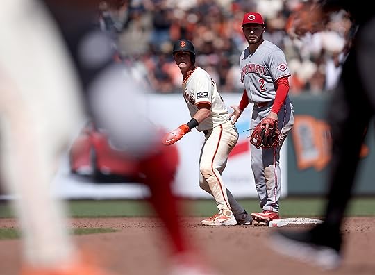 San Francisco Giants’ Tyler Fitzgerald #49 is safe at second...