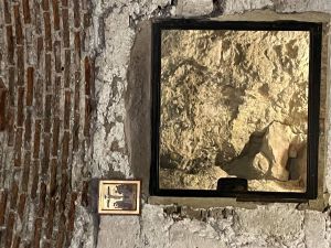 The stone in which Jesus' crucifixion cross was stuck?