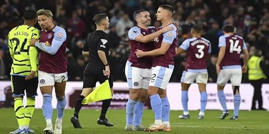 Đội hình Aston Villa thường áp dụng chiến thuật pressing tầm cao