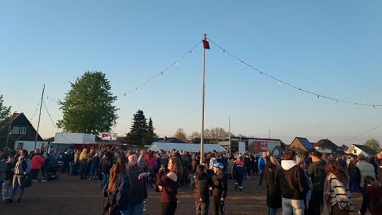Easter fire crowd and trucks