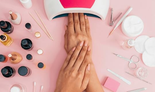 gel vs. acrylic nails