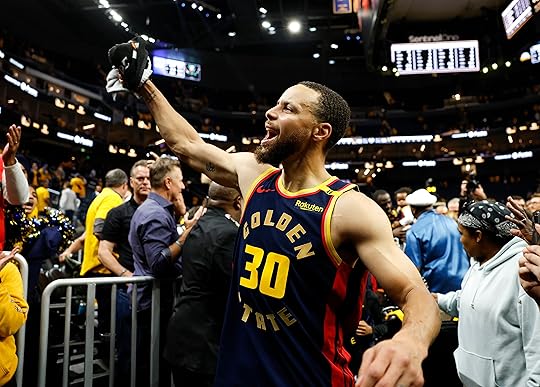 Golden State Warriors’ Stephen Curry (30) celebrates after their 109-106...
