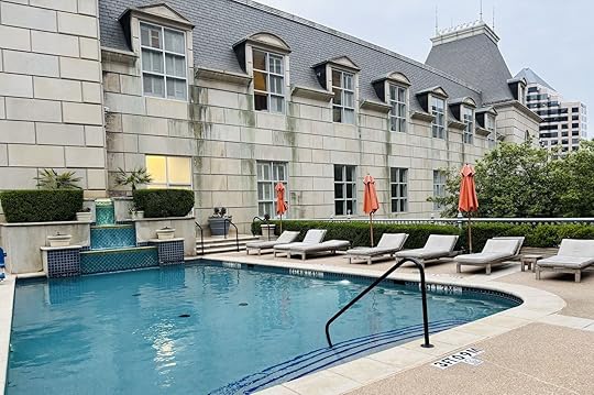 hotel-crescent-court