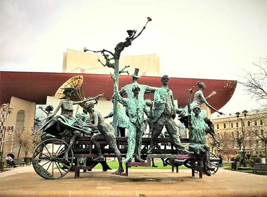 The Caragealiana statue outside the National Theatre in Bucharest