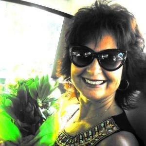Photograph of author Jill Dobbe