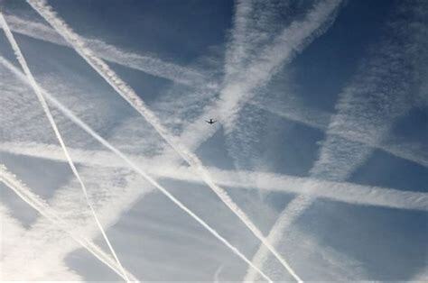 Descubren la composición de los chemtrails