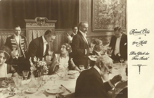 Ressel Orla in Das Glück der Frau Beate (1918)
