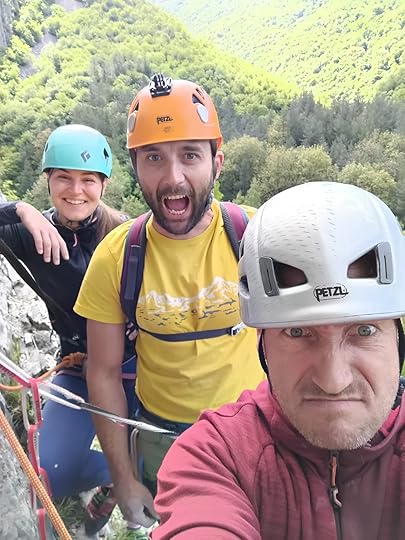 Алпинисти от различни клубове