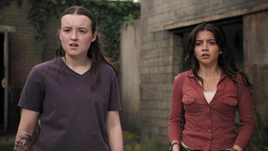 Bella Ramsey and Isabela Merced in 