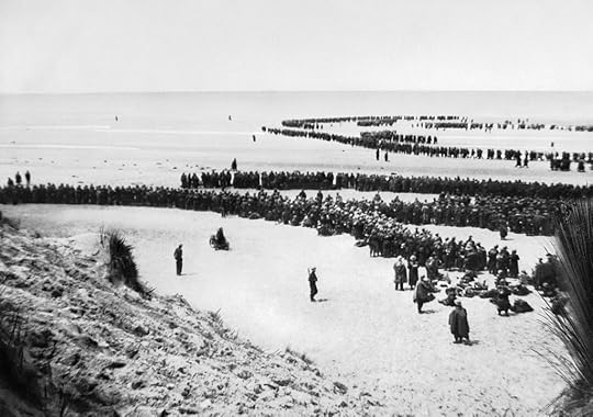 British troops line up on the beach at Dunkirk to await evacuation, May 26-29, 1940 (Imperial War Museum: NYP 68075)