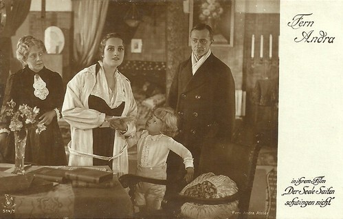 Fern Andra in Der Seele Saiten schwingen nicht (1917)