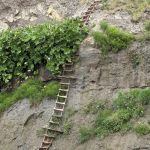 disintergrating laddar on Strat of Juan de Fuca