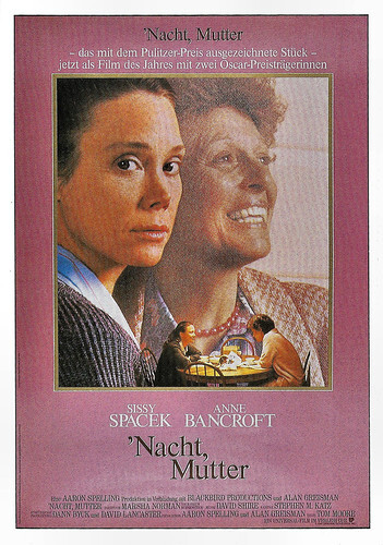 Sissy Spacek and Anne Bancroft in 'Night, Mother (1986)