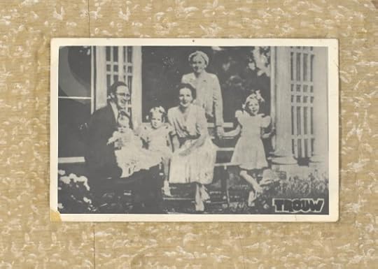 The photo of the Dutch royal family which Anne received 