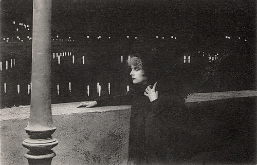 Gina Relly in L'empereur des pauvres (1921)