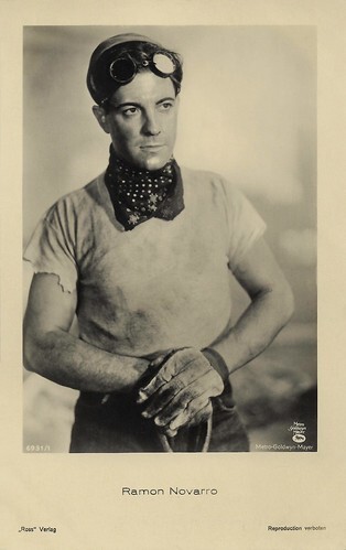 Ramon Novarro in Huddle (1932)